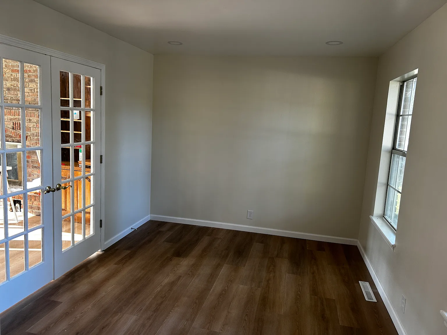 3 bed, 2295 sqft, $1,700 — Photo 4