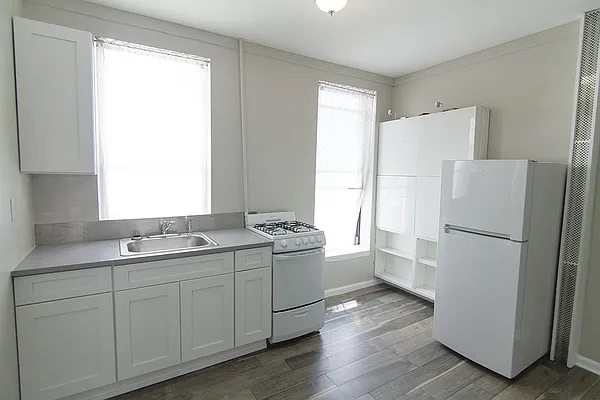 Rented by Coda Real Estate NYC | media 8