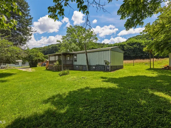 319 McFarland Dr, Kingsport, TN 37664