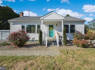 7974 Tomstown Rd, Waynesboro, PA 17268