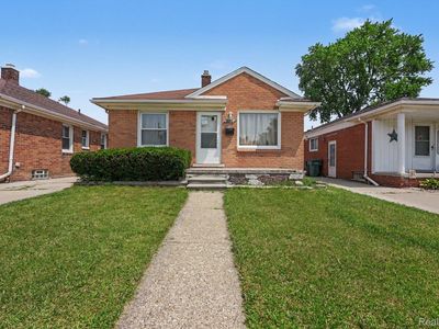 1058 Detroit Ave, Lincoln Park, MI, 48146
