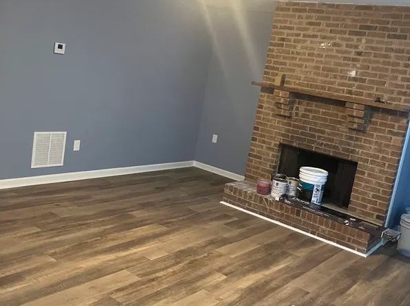 938 Silverwood Dr, Atlanta, GA 30349