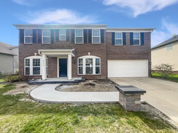 6234 N Woods Edge Dr, McCordsville, IN 46055
