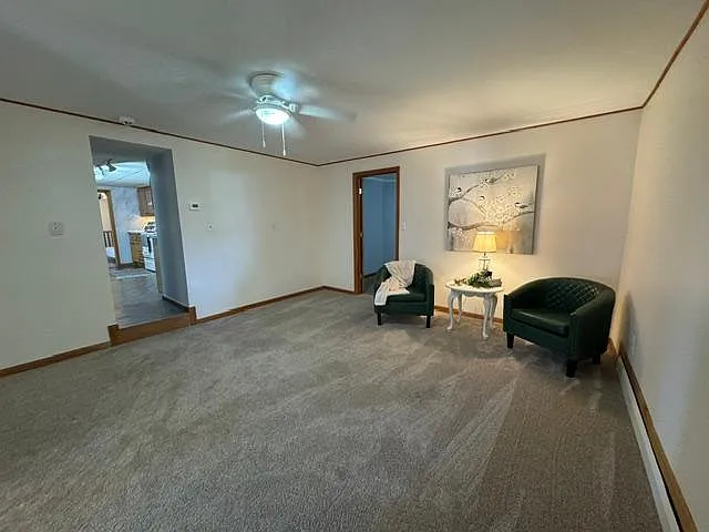 221 N Jefferson St #B — Photo 3