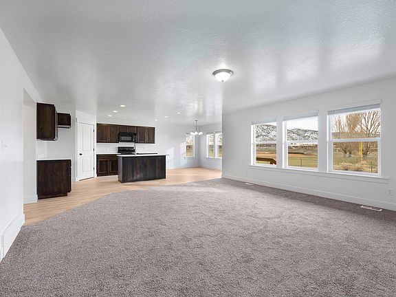 5th image of 365 N Slant Rd #29