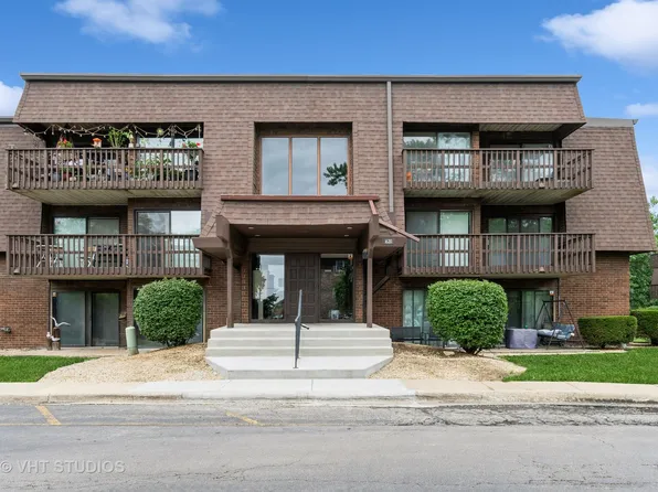 1620 Richmond Cir Unit 207, Joliet, IL 60435