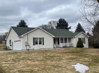 2458 Wolting Ave, New Era, MI 49446