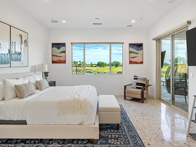 Master Suite 1