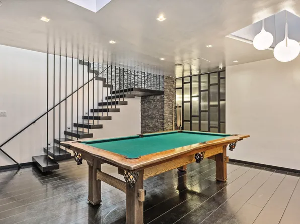 99 John Street image 19 of 25