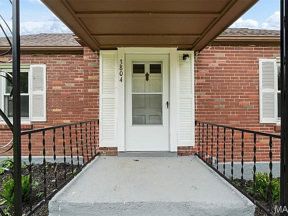 4th image of 3804 Melba Pl