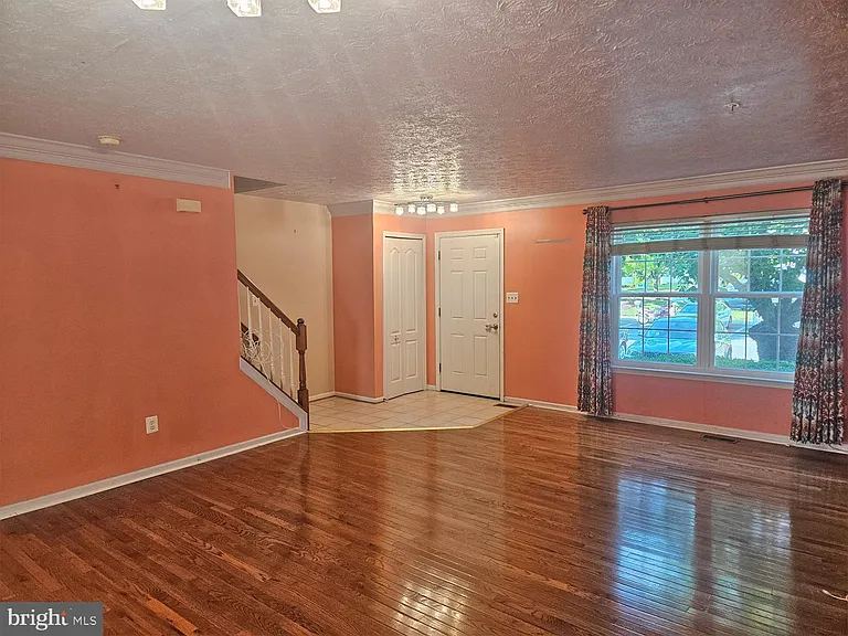 3315 Hollow Ct — Photo 10