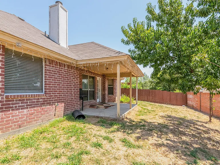 7704 Chandler Ct — Photo 31