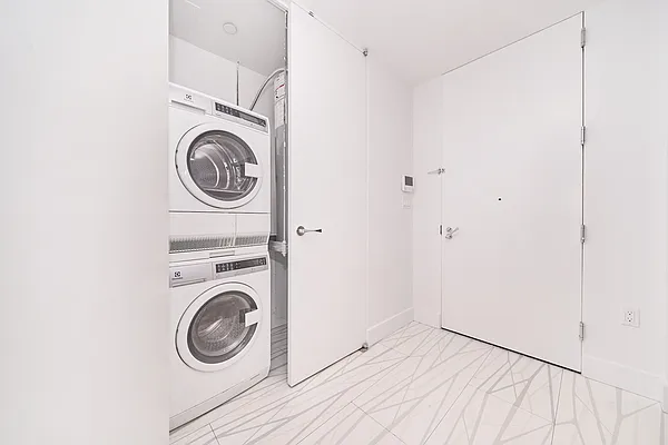 Rented by Living New York | media 10