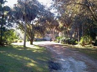 1236 Mullet Lake Park Rd, Geneva, FL 32732