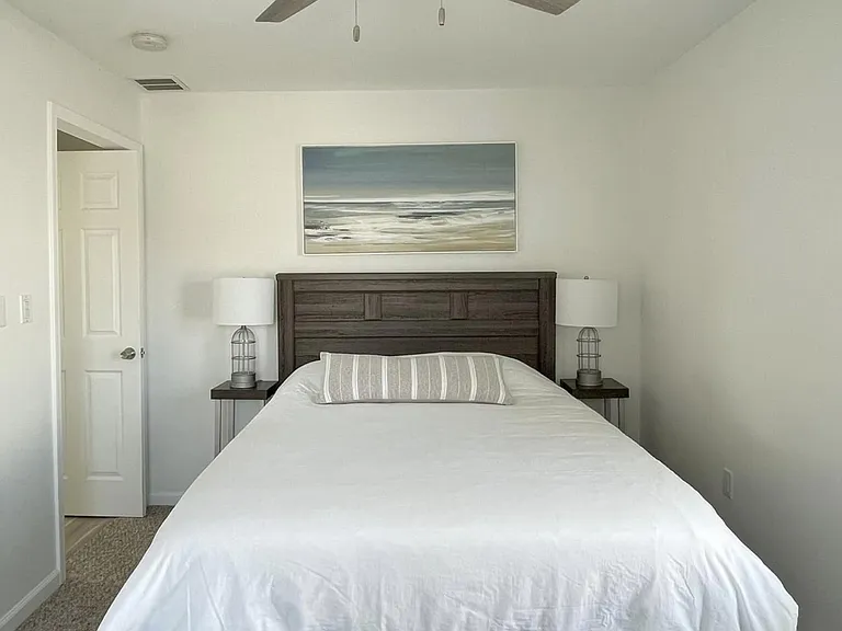 8 Rosalyn Dr — Photo 29