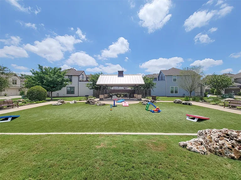 10509 Harmon Smith Dr — Photo 3