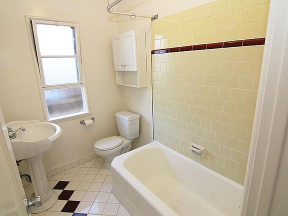 5th image of 2254 N Cahuenga Blvd APT 3