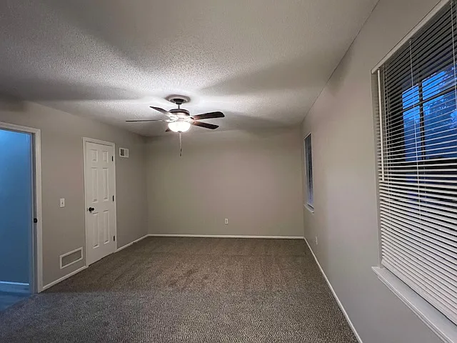 Master bed room