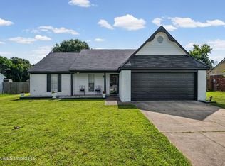 6902 Magnolia Dr, Olive Branch, MS 38654