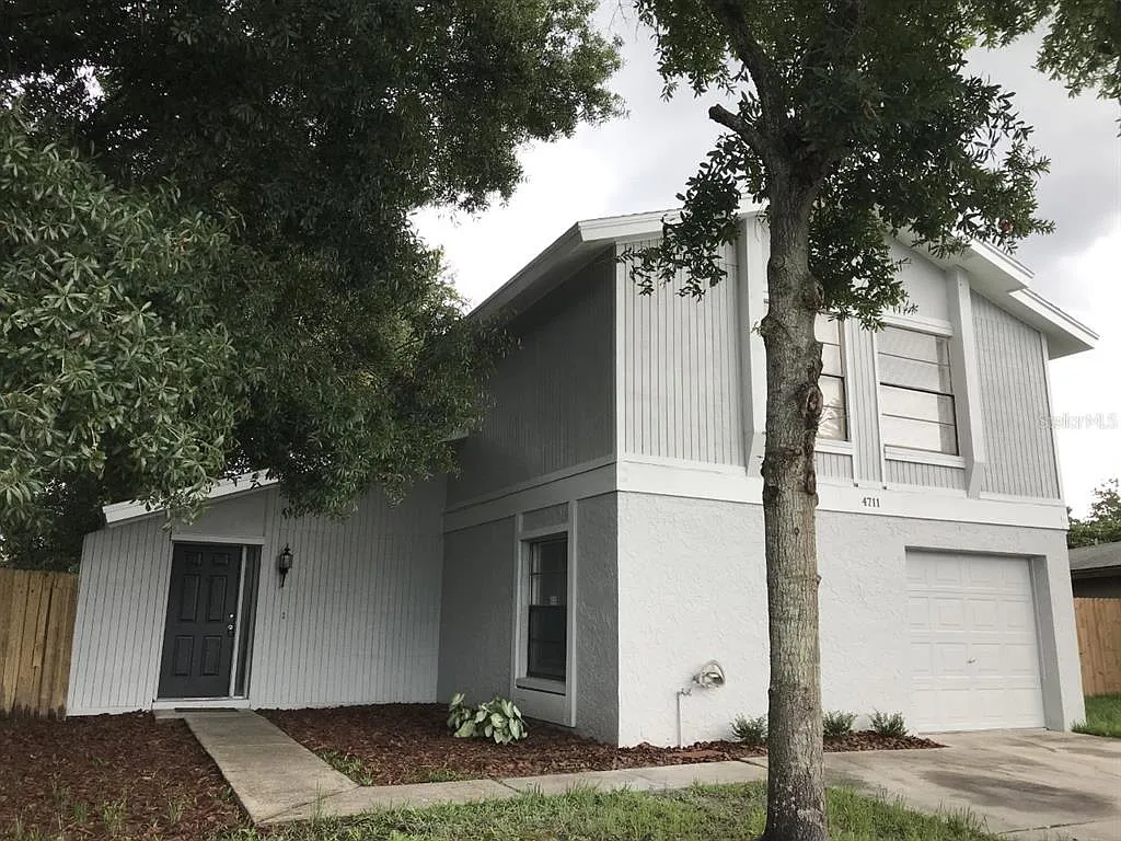 4 bed, 2.5 bath, 1535 sqft, $2,700 — Photo 2