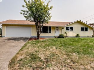 3135 Admiral St, Eugene, OR 97404