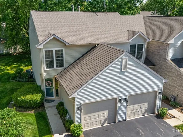 3315 Cottonwood Ct, McHenry, IL 60051