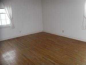 5th image of 5520 Lockwood Blvd