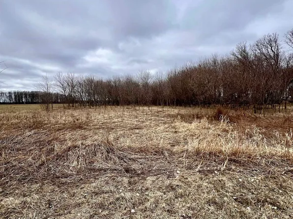 Sunset Rd, Shiocton, WI 54170