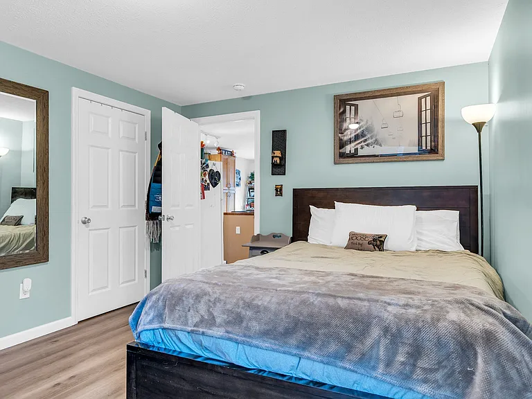 25 Deer Hill Ave — Photo 7