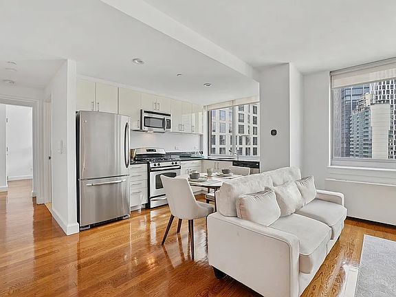 4th image of 225 Schermerhorn St APT 18A
