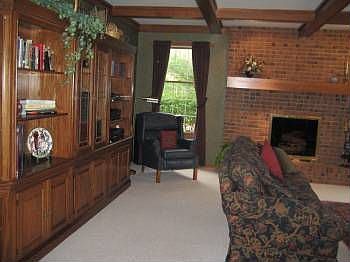 3rd image of 2315 Herrick Cir