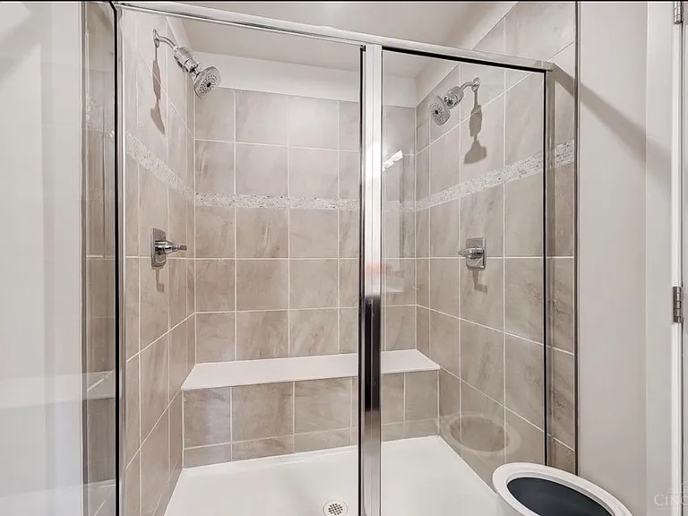 7883 Pinnacle Point Dr — Photo 13