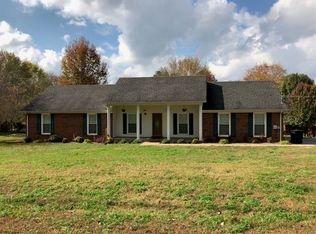 1044 Cliff White Rd, Columbia, TN 38401