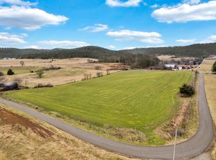 3504AC Moore Cove Rd, Sparta, TN 38583