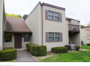 812 Twin Circle Dr, South Windsor, CT 06074