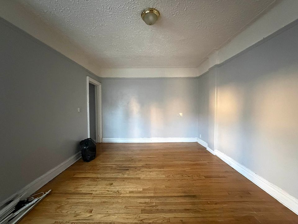 1st image of 2502 Avenue D APT B3