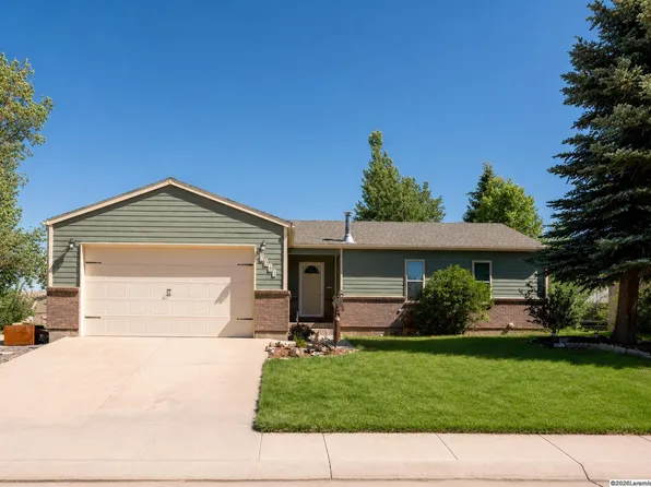 5041 Quarter Horse Dr, Laramie, WY 82070
