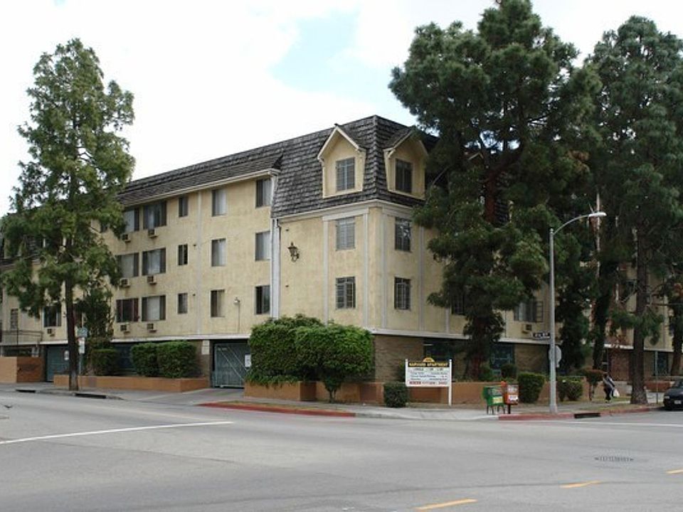1st image of 400 S Harvard Blvd #319