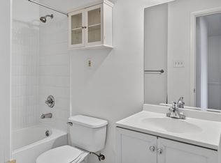 143 Bourbon Ct, Parkville, MD 21234