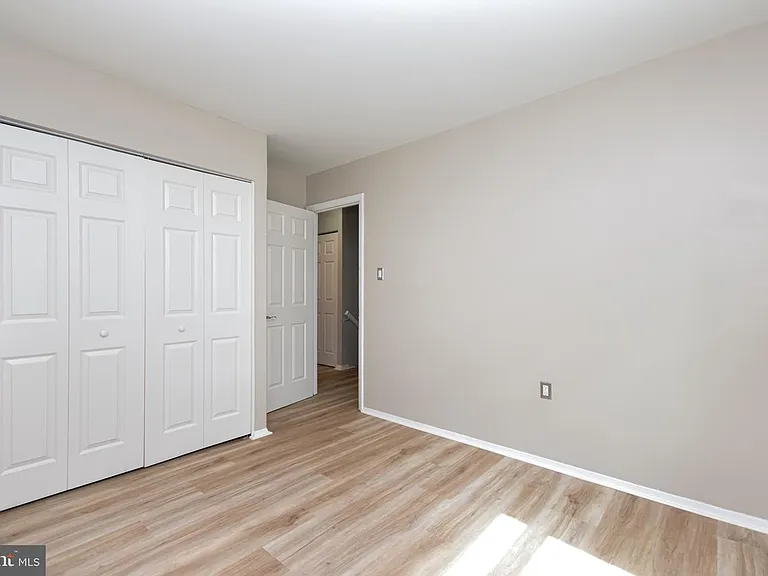 8853 Teakwood Ct — Photo 35