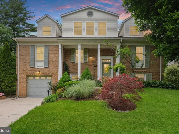 9504 Kingsley Ave, Bethesda, MD 20814