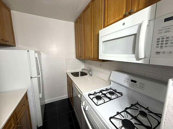 2nd image of 83-33 118th St #3