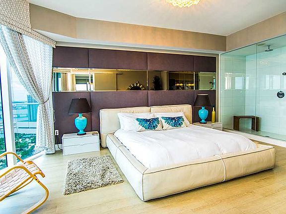 5th image of 2020 N Bayshore Dr APT 3101