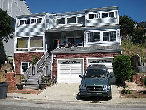 1st image of 217 Winwood Ave