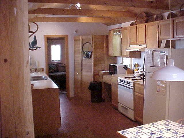 2nd image of 118 Kearney Ave