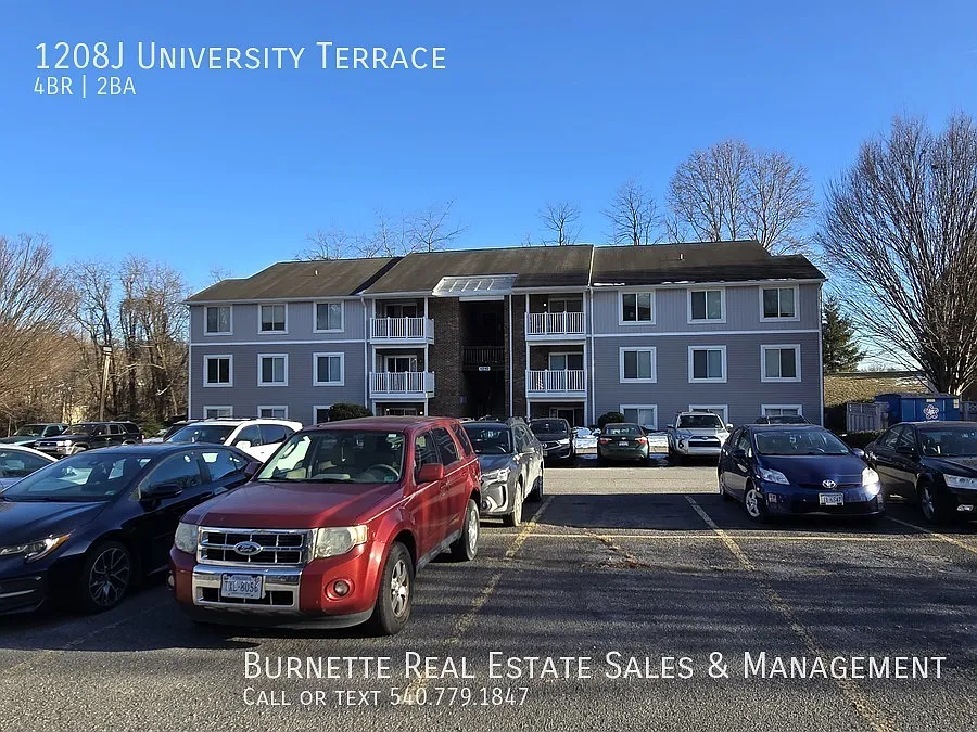 Condo Near Virginia Tech — Photo 2