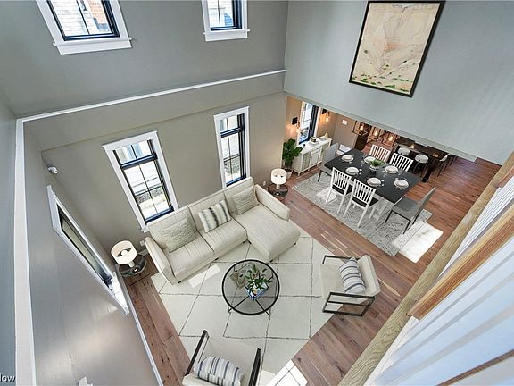 4th image of 22469 Fairmount Blvd