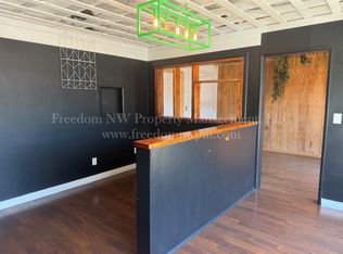 223 S Tower Ave #B, Centralia, WA 98531