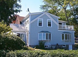 10 Wharf Rd, Rockport, MA 01966