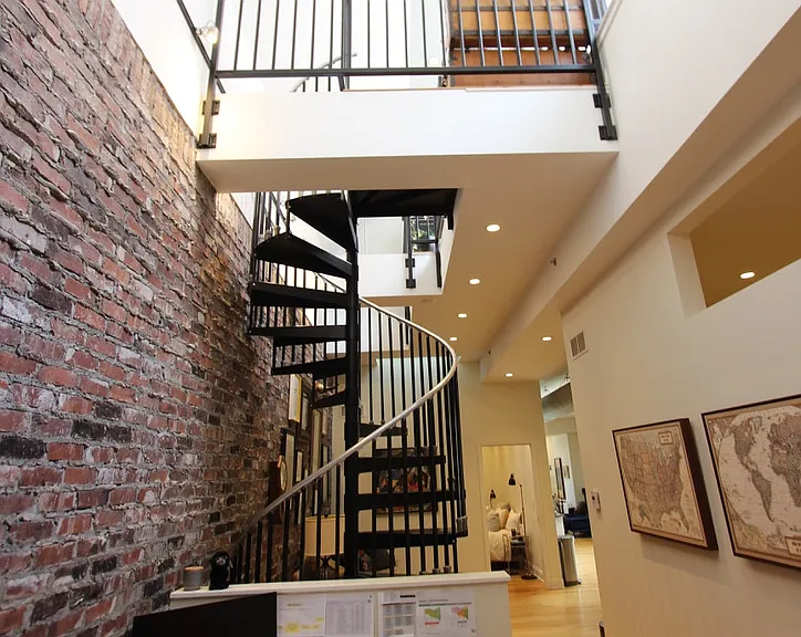 139 7th St #2000 — Photo 59